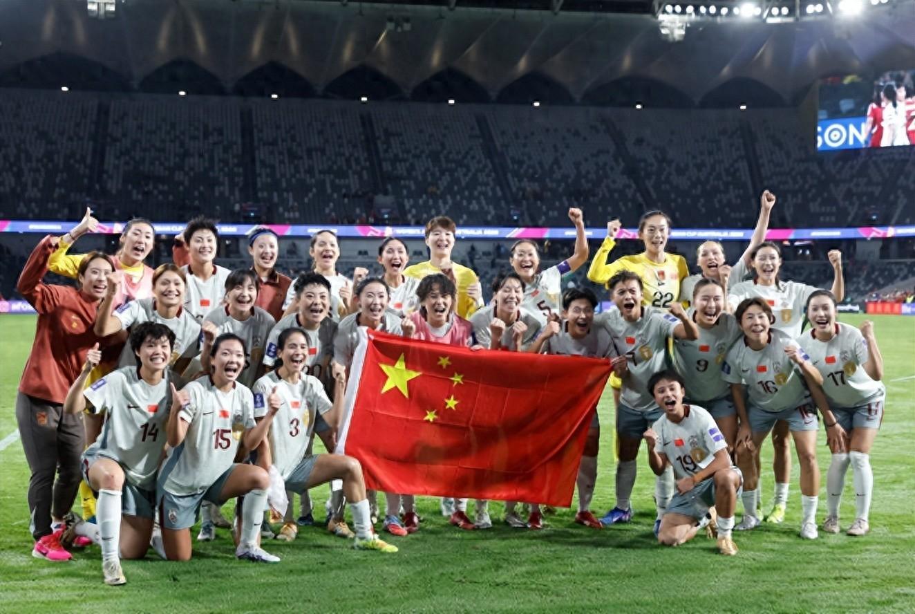 亚洲杯8强出炉！强队爆冷回家，中国女足对手已定，夺冠希望大
